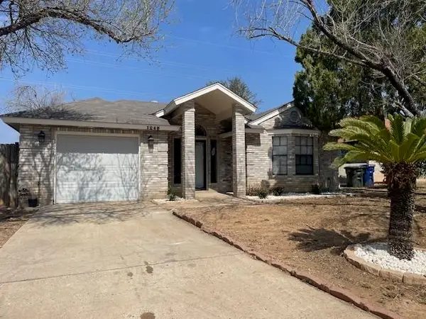1248 North Oakmont Lp, Laredo, TX 78045-4270