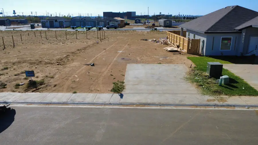 5060 Luna Grande Lp., Laredo, TX 78046 - #3