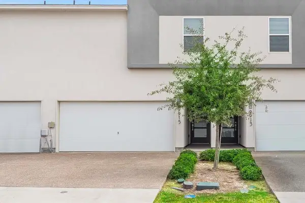 9915 Kaspar Dr., Laredo, TX 78045