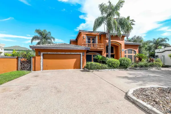 503 Avon Ct., Laredo, TX 78041