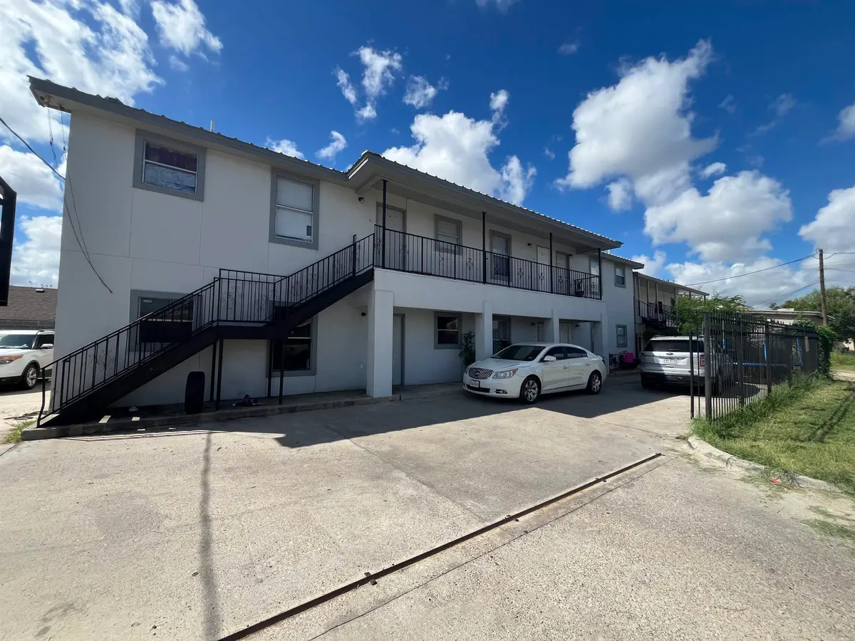 1618 Flores Ave, Laredo, TX 78040 - #1