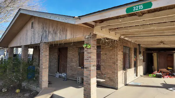 3215 Guadalupe St, LAREDO, TX 78043