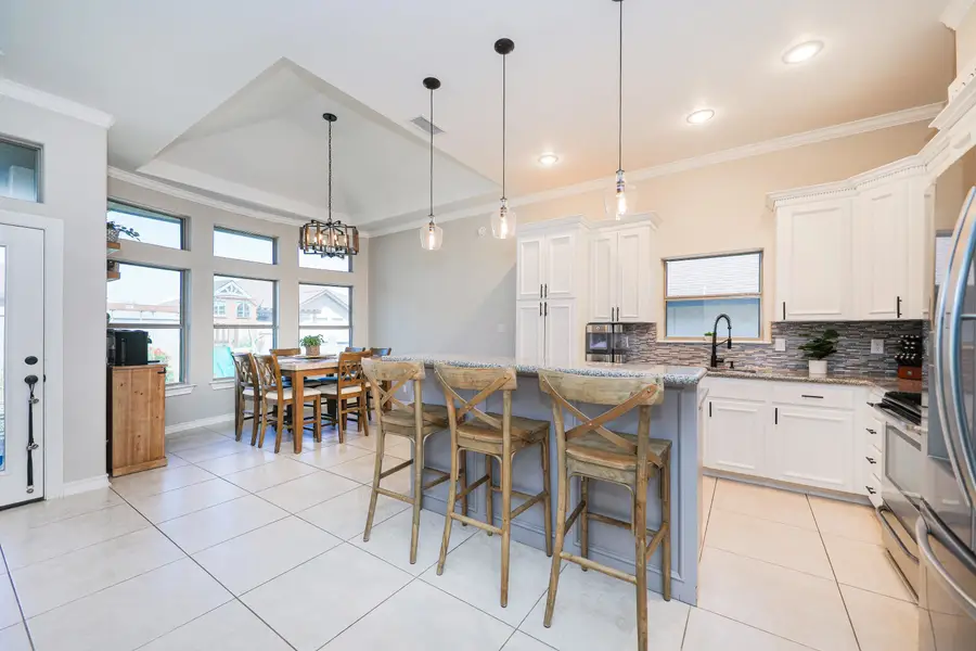 212 Bur Oak Dr, Laredo, TX 78045 - #3