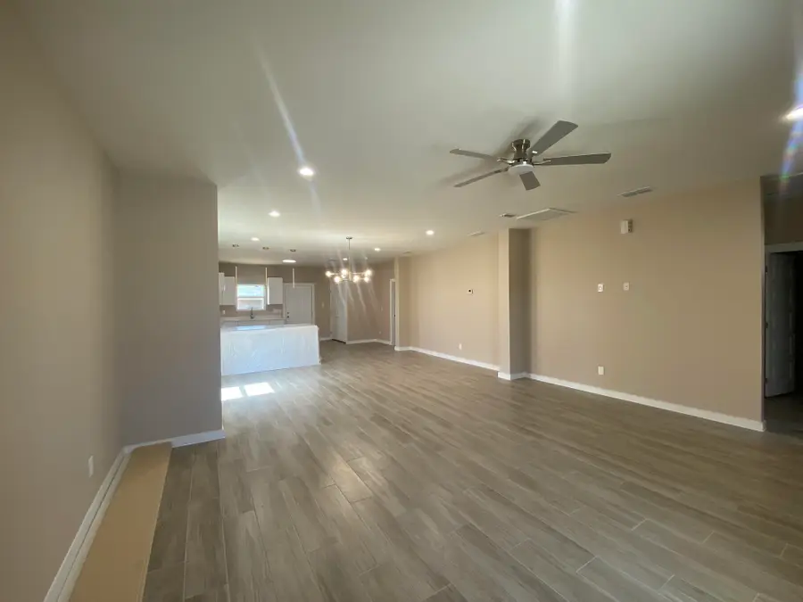 5218 Curuba Dr., Laredo, TX 78046 - #3