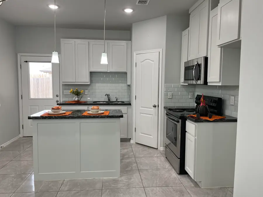 11125 Palmillas Loop, Laredo, TX 78045 - #2