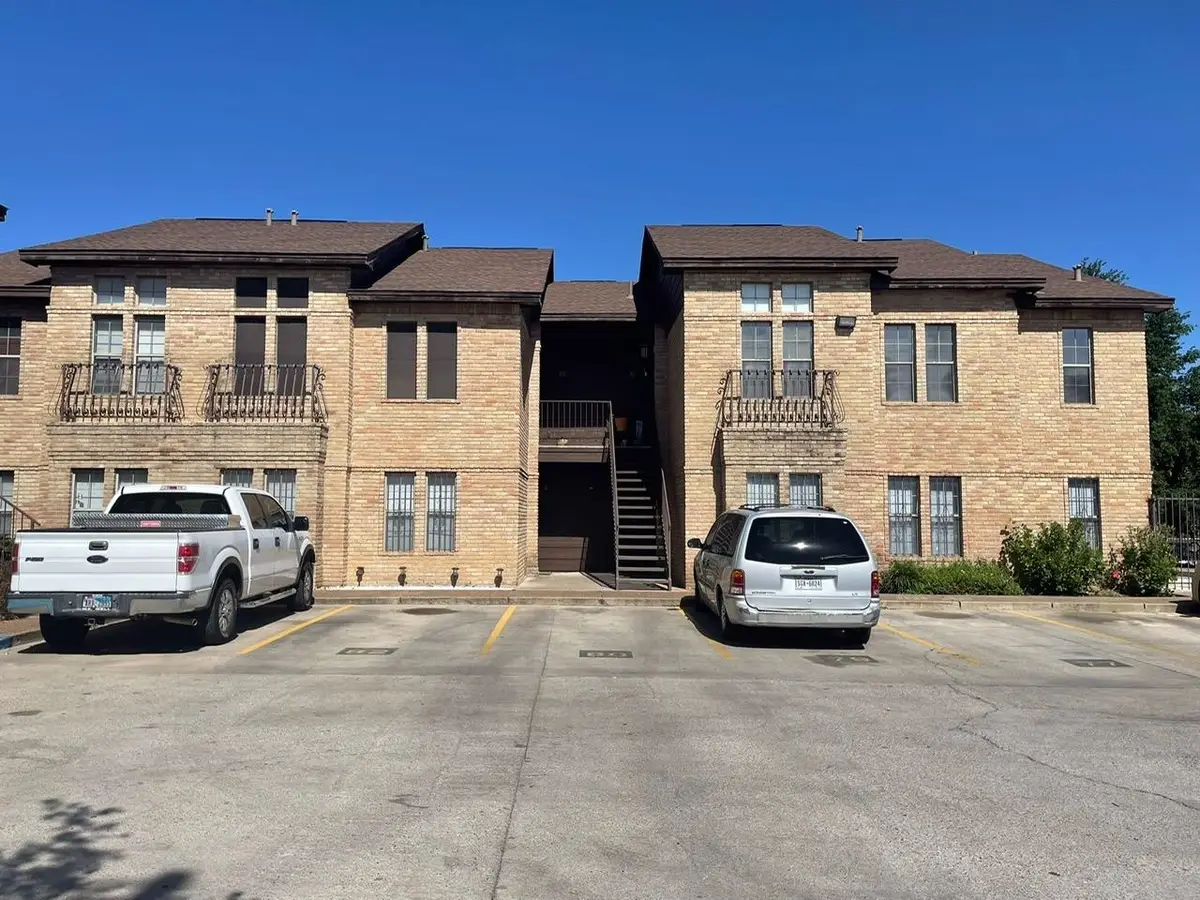 207 Martingale Ln, Laredo, TX 78041 - #1