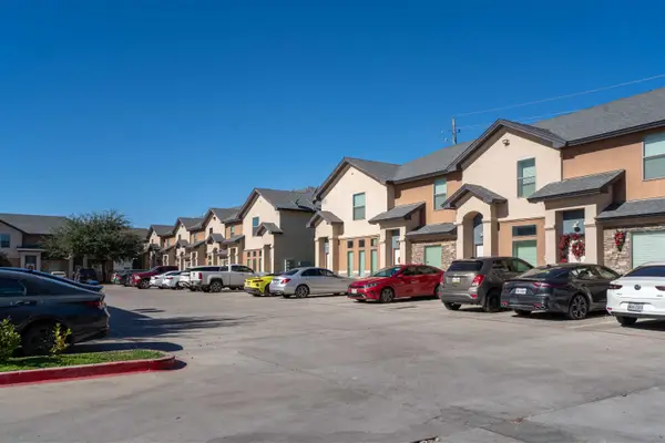 1014 Monaco Blvd, Laredo, TX 78045