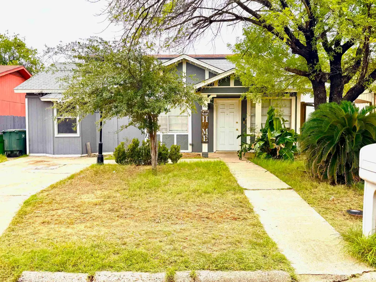 5116 Haynes Ave, Laredo, TX 78041 - #1