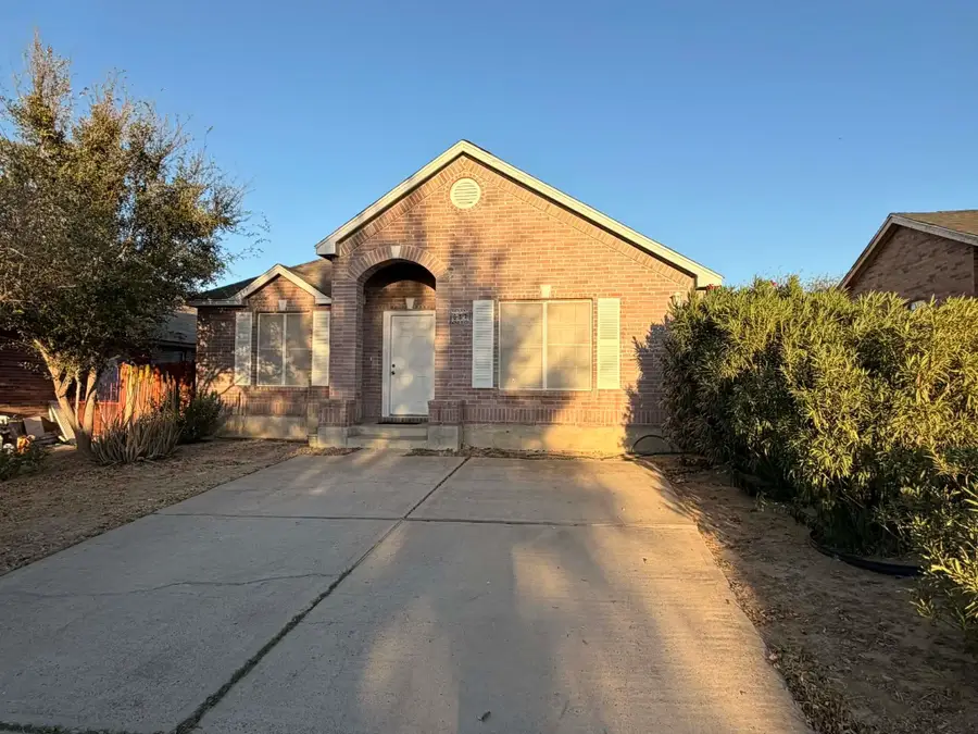 817 Witherspoon Lp, Laredo, TX 78046 - #2