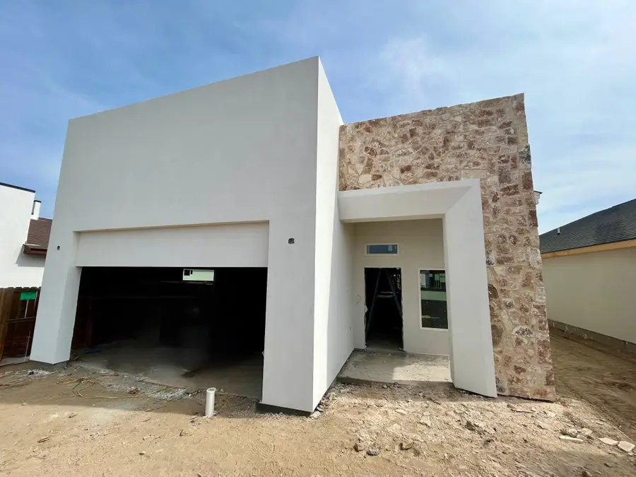 1417 Los Estribos Dr., Laredo, TX 78046 - #2