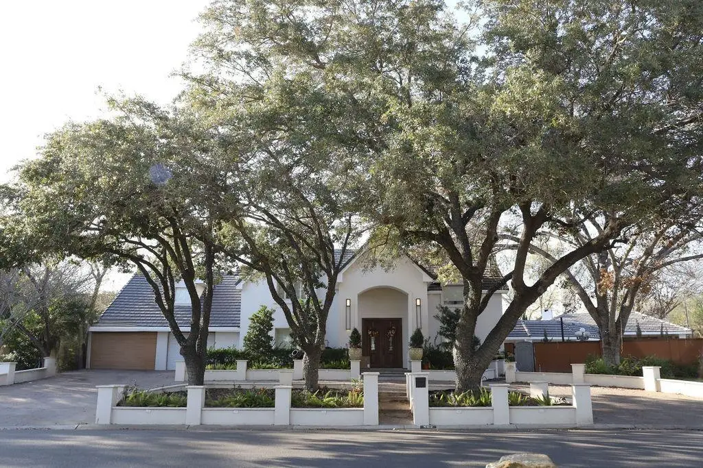 502 Surrey Rd, Laredo, TX 78041-0000 - #1