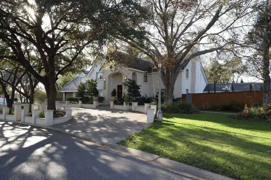 502 Surrey Rd, Laredo, TX 78041-0000 - #3