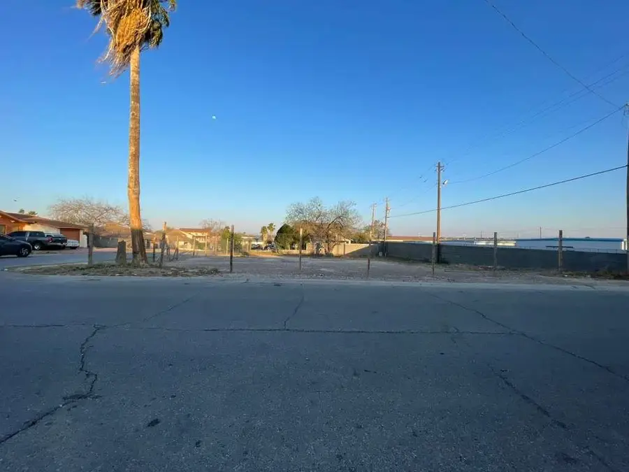 100 Fairway Ln, Laredo, TX 78041 - #3