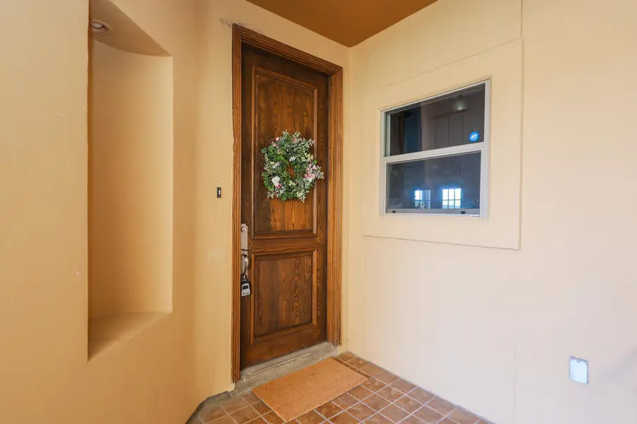 707 St James Dr, Laredo, TX 78041 - #2