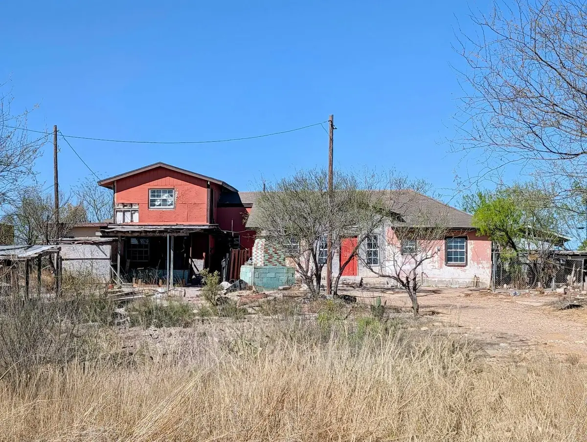 222 Barrera Rd, Laredo, TX 78043 - #1