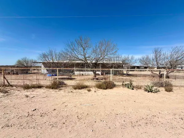 288 S Ranch Road 7132F, Laredo, TX 78041