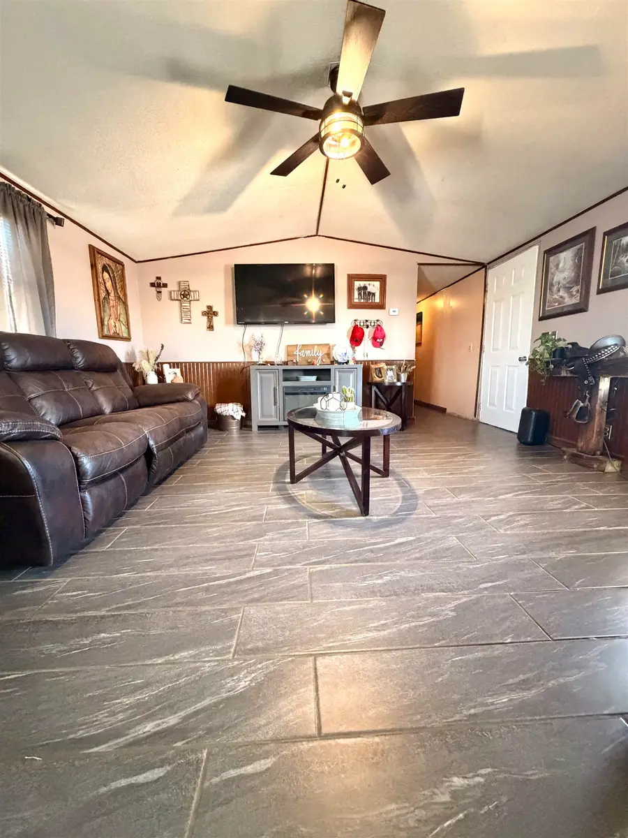 288 S Ranch Road 7132F, Laredo, TX 78041 - #2