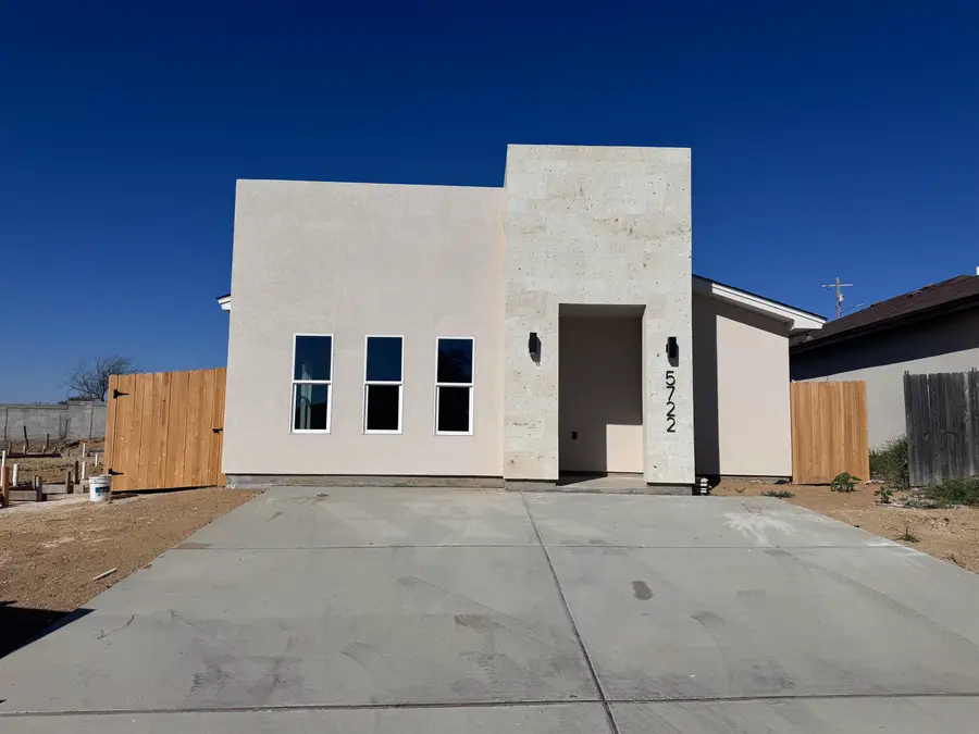 5722 Moses Lp., Laredo, TX 78046 - #2