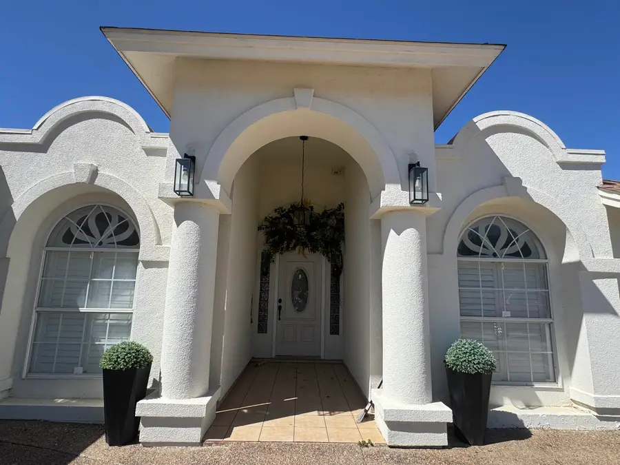 622 Forest Lp, Laredo, TX 78045-0000 - #3