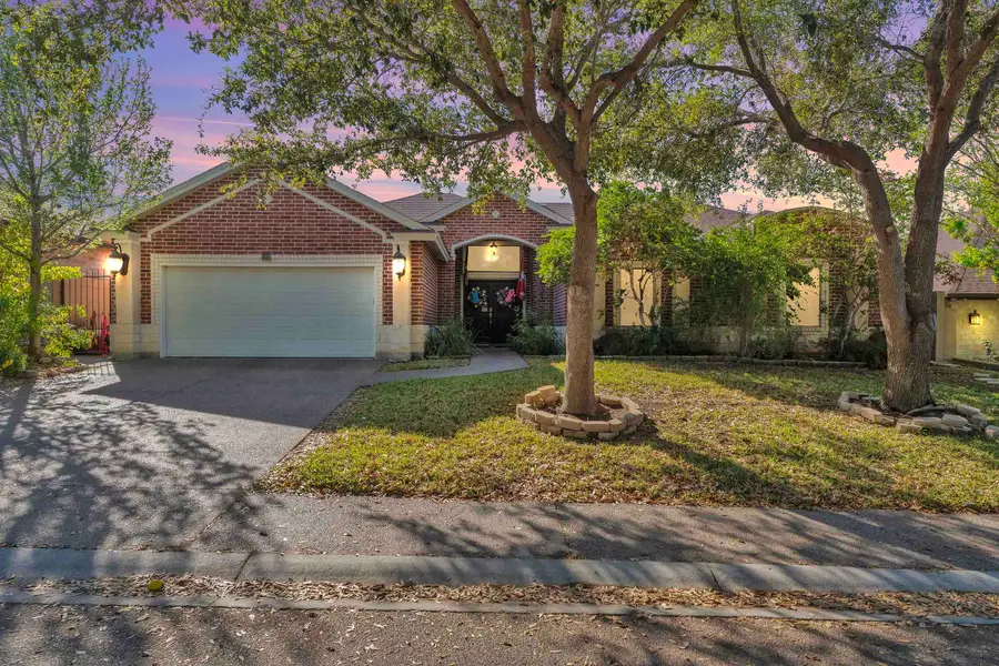 5103 Shark Bay Rd, Laredo, TX 78041 - #2