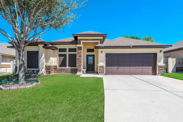 10517 Twilight Dr, Laredo, TX 78045