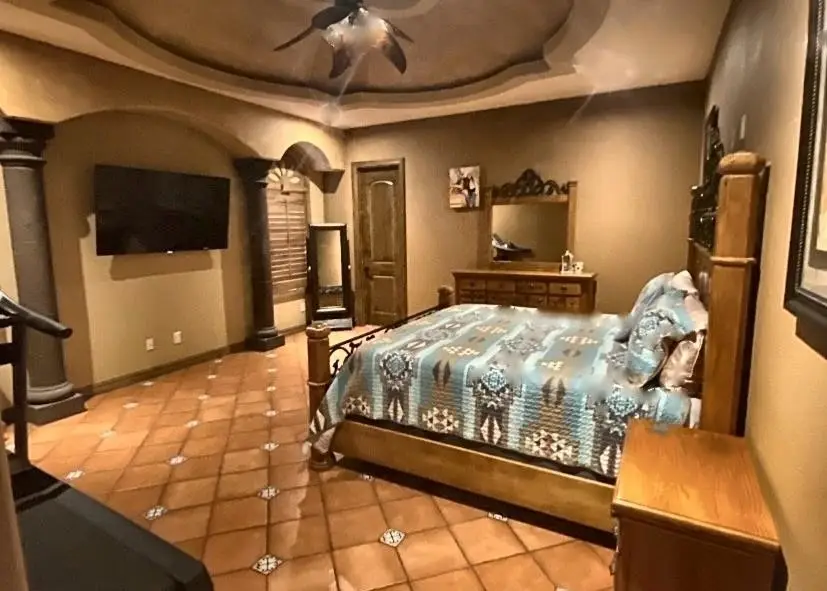 3806 San Eduardo Ave, Laredo, TX 78041-4544 - #2