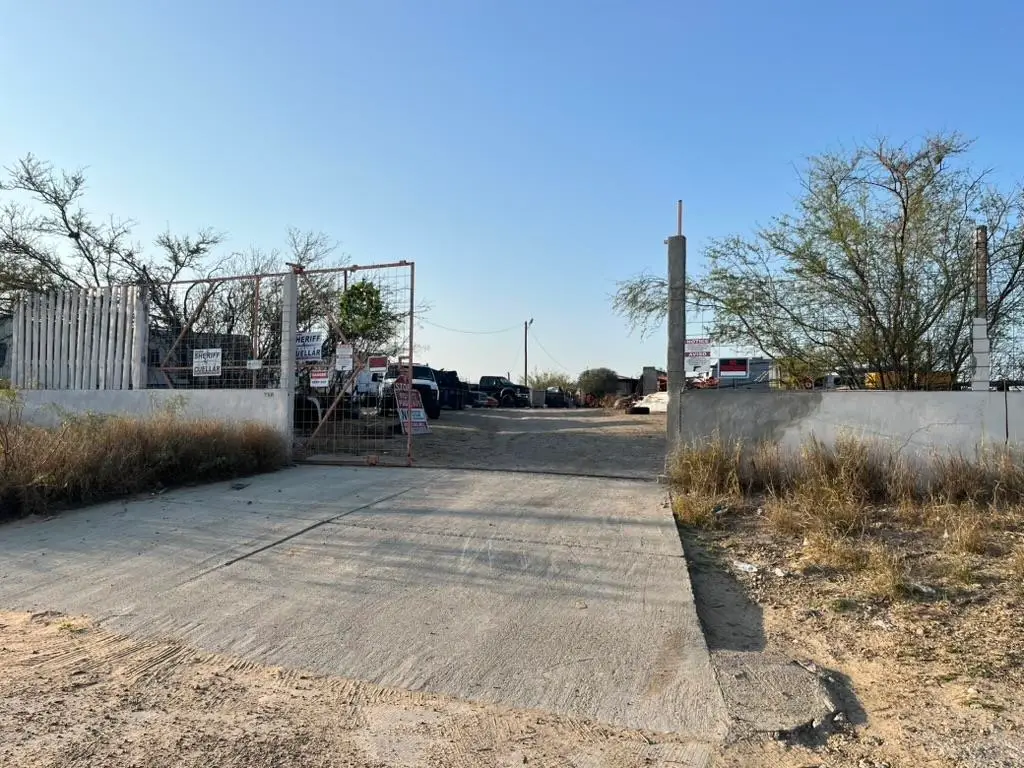 286 Chicote Rd, Laredo, TX 78045-8863 - #1