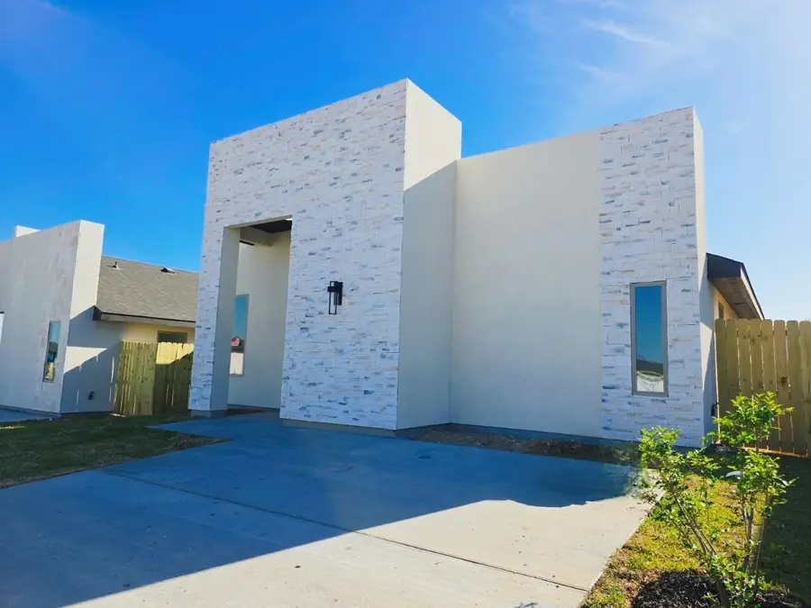 107 Faith Dr., Laredo, TX 78043 - #2