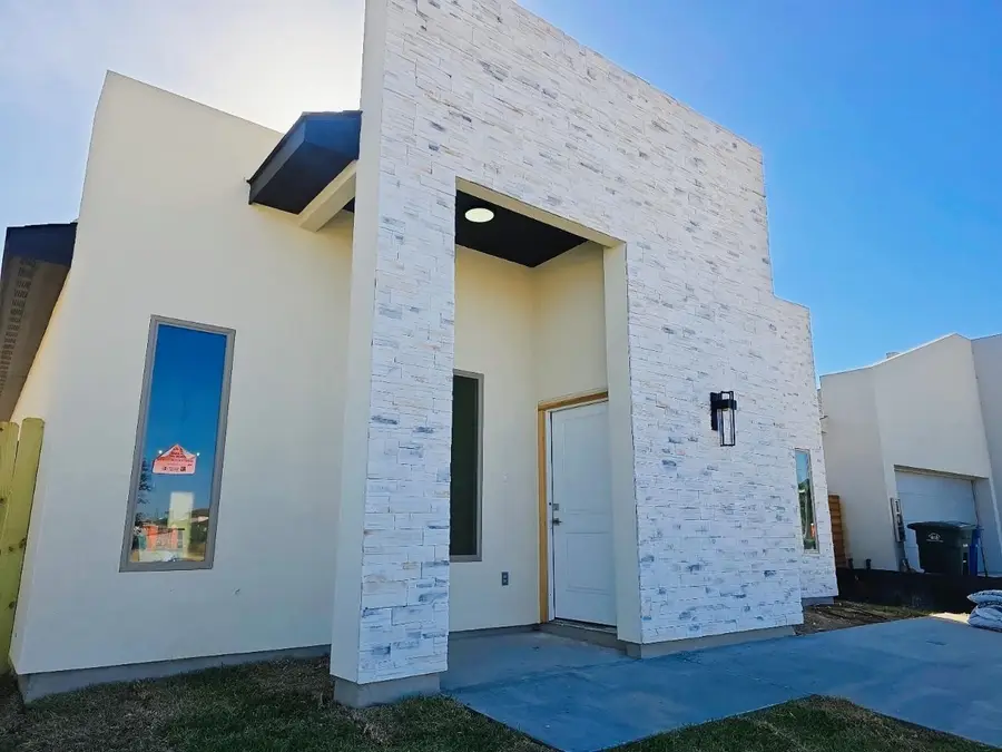 107 Faith Dr., Laredo, TX 78043 - #3