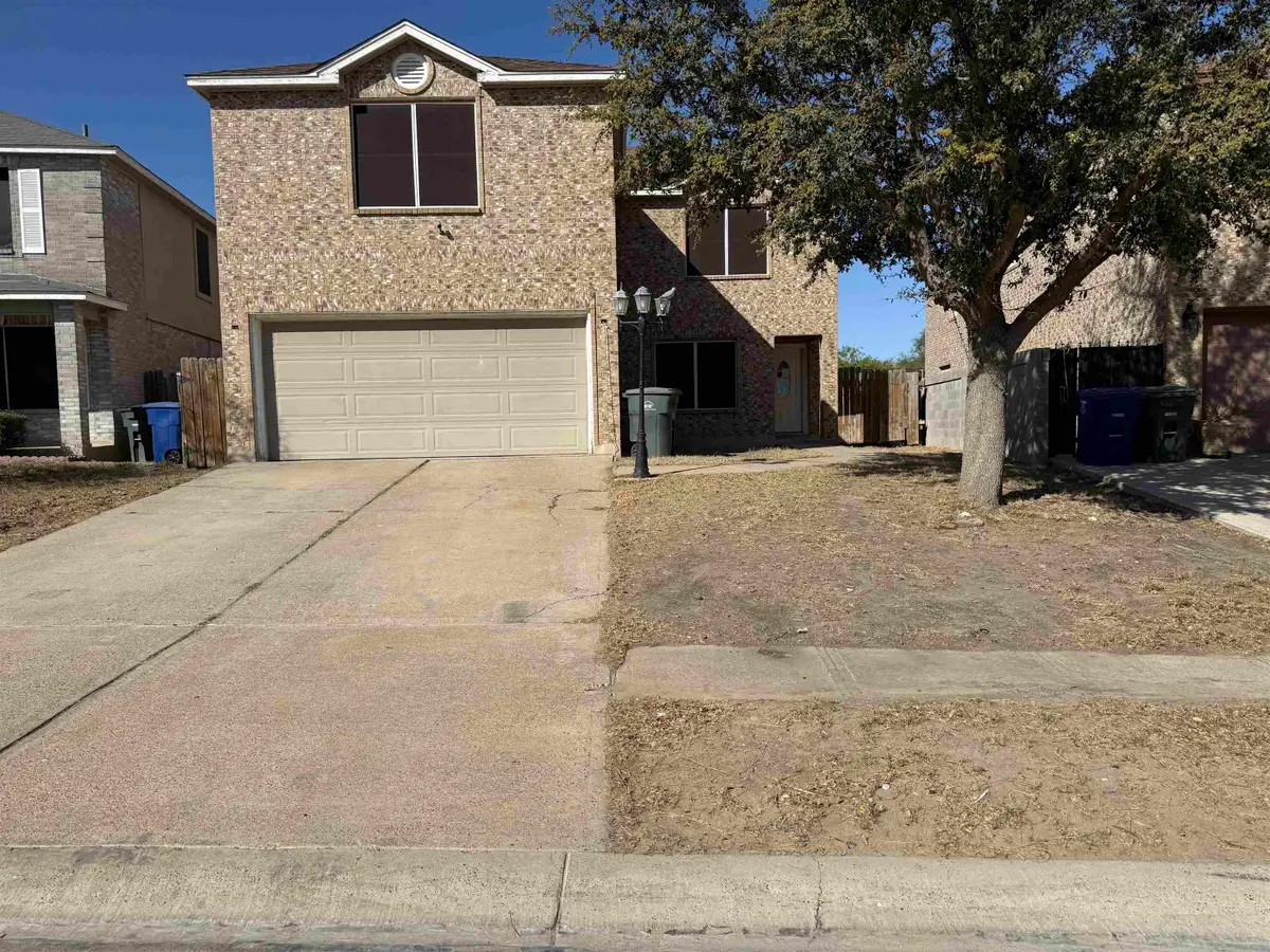 614 Pinos Cr, Laredo, TX 78043 - #1
