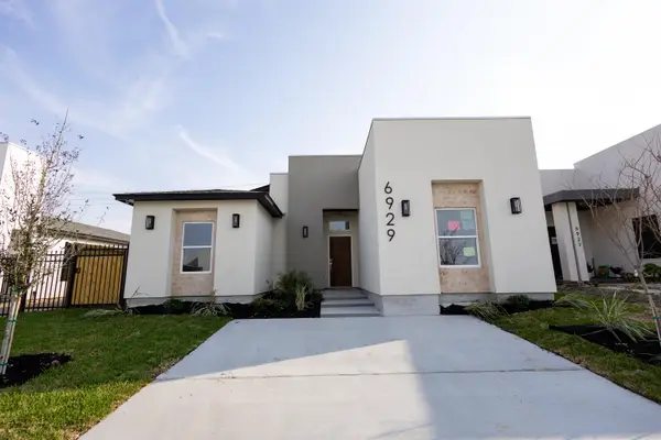 6929 Molinos Dr, Laredo, TX 78046