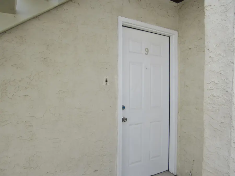 104 Belaire Dr, Laredo, TX 78041 - #2