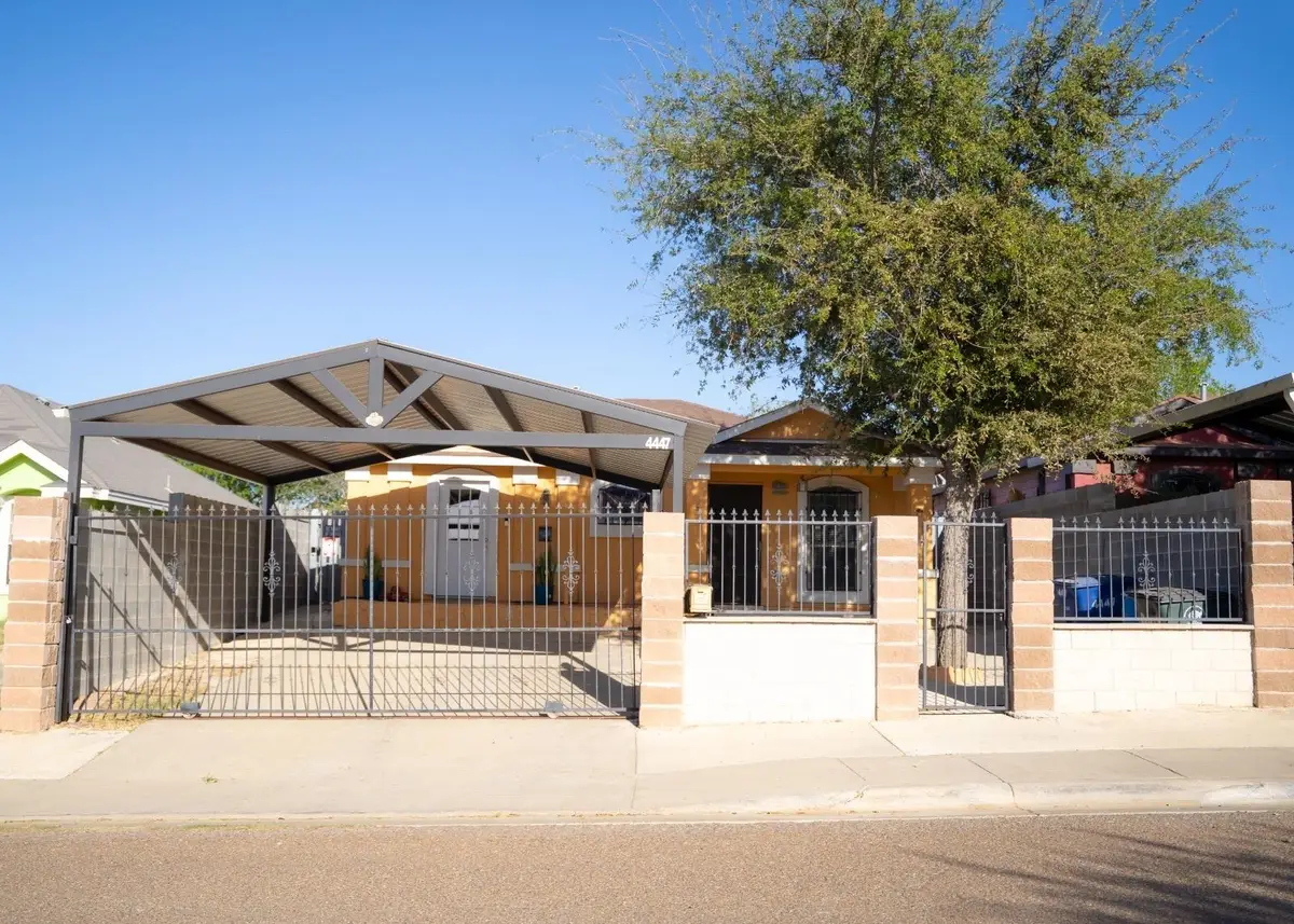 4447 Vientos Rd, Laredo, TX 78046 - #1