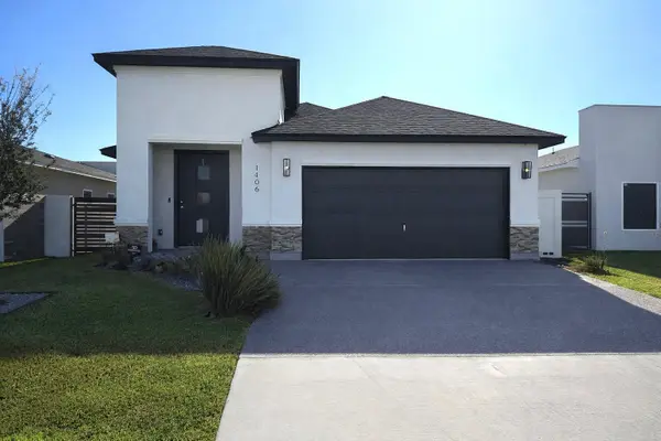 1406 Eagles LN, Laredo, TX 78045