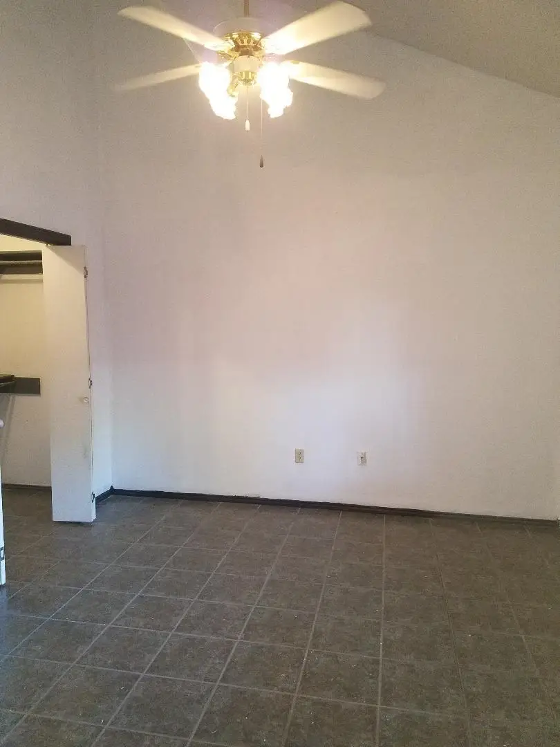 4303 Revolution Rd, Laredo, TX 78046 - #3