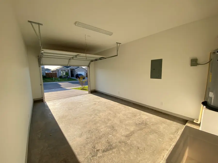 1427 Los Estribos Dr., Laredo, TX 78046 - #3