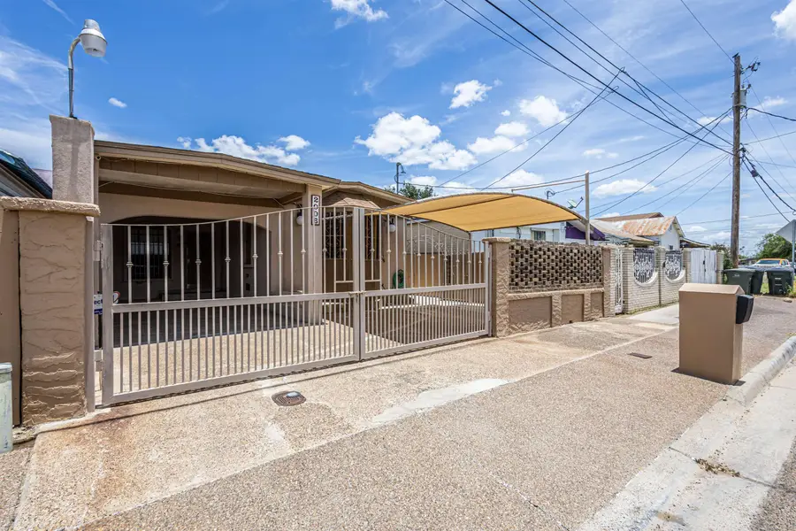 2006 Piedra China St, Laredo, TX 78043 - #3