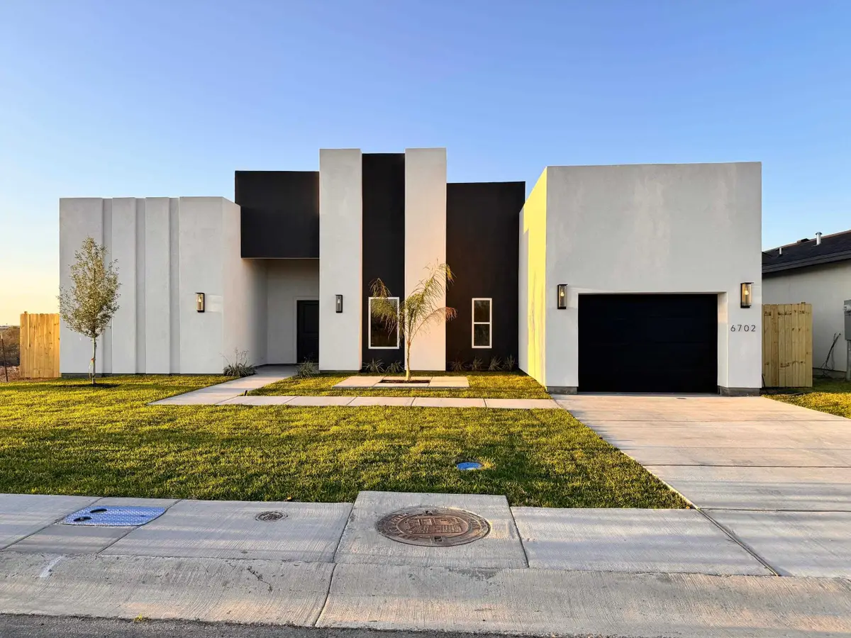 6702 El Bosal Ln., Laredo, TX 78046 - #1