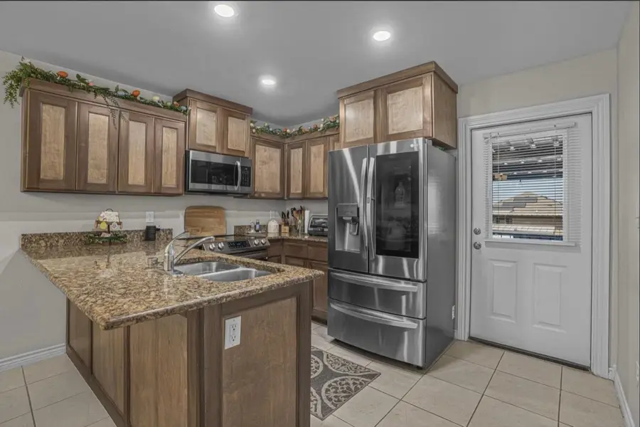 3708 Jaime Martin, Laredo, TX 78046 - #3