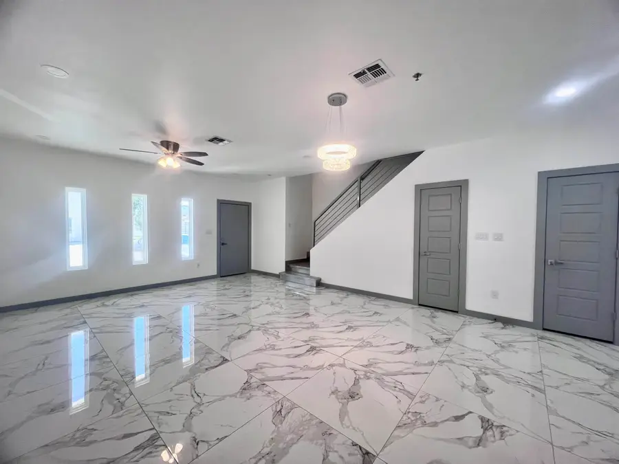 1011 Emerald Valley Dr., Laredo, TX 78043 - #3