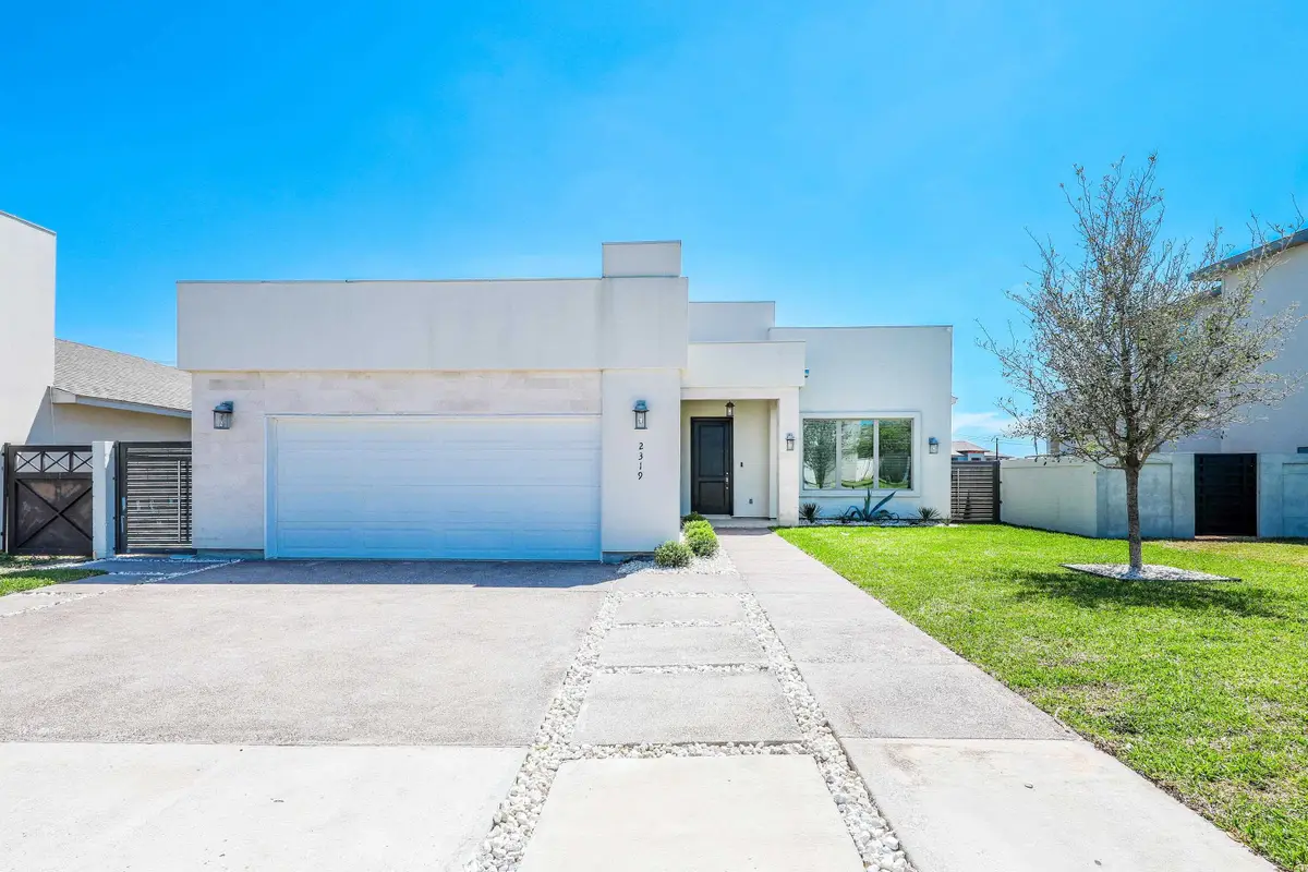 2319 Palos Lp, Laredo, TX 78041-5940 - #1