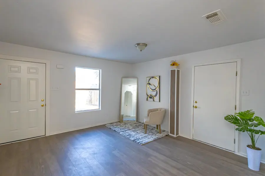 322 Ocean Dr, Laredo, TX 78043 - #3