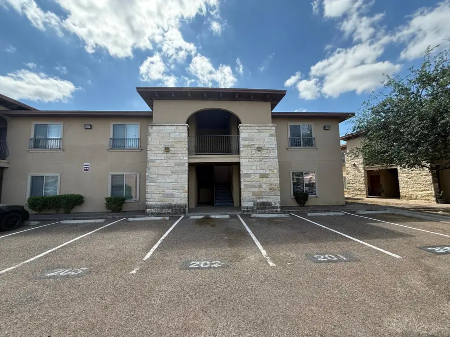 9805 Sterling St., Laredo, TX 78045-0000 - #3