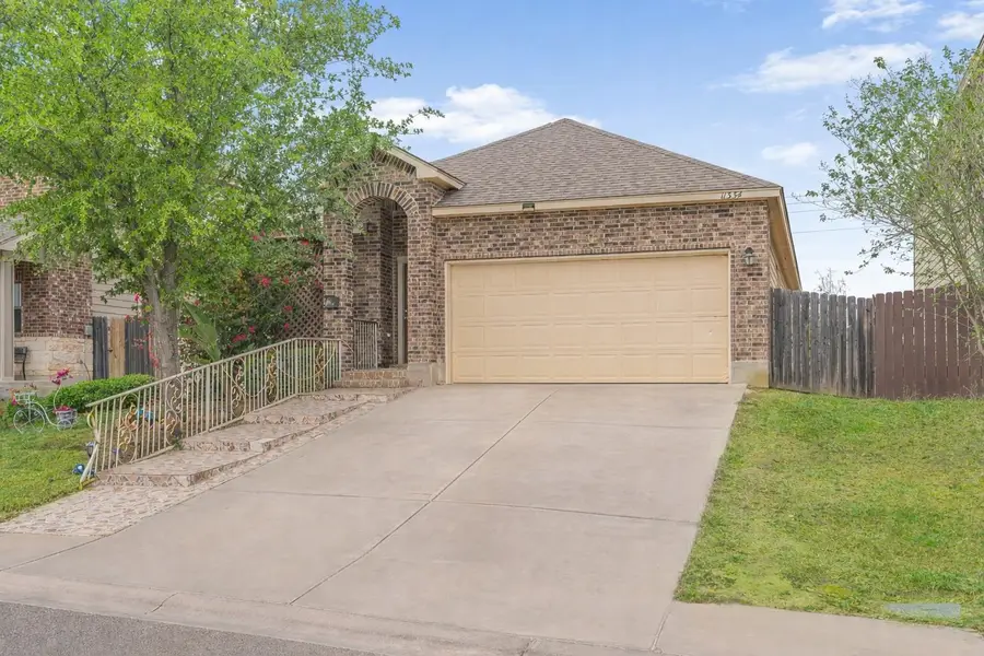 11334 Sierra Gorda Dr, Laredo, TX 78045 - #3