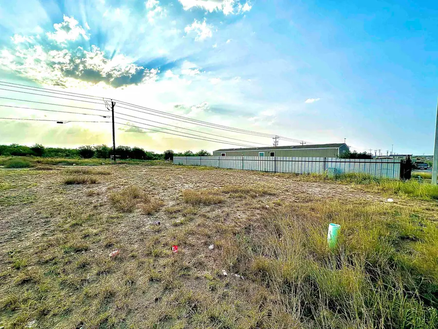 608 Palo De Rosa Loop, Laredo, TX 78043 - #2