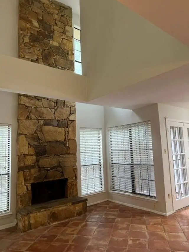 200 Martingale Ln, Laredo, TX 78041 - #3