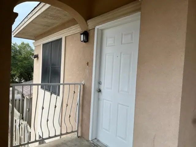 413 Shiloh Dr, Laredo, TX 78045 - #2