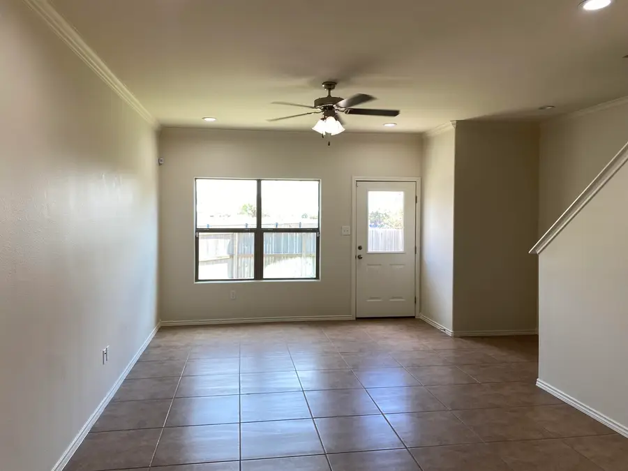 139 Niagara Dr., Laredo, TX 78045 - #3