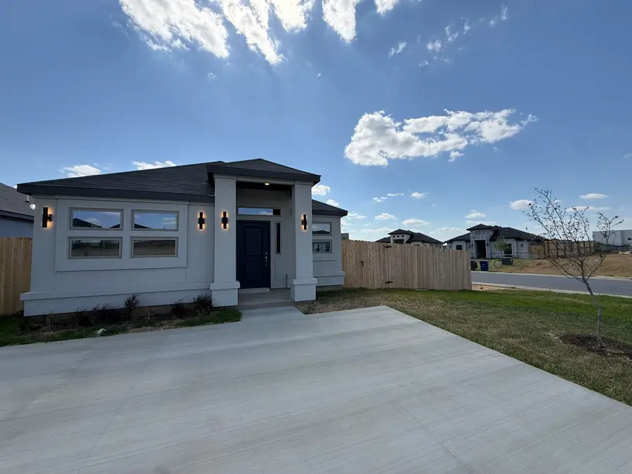 798 Monasterio Dr., Laredo, TX 78046 - #2