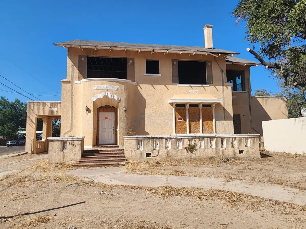 1718 Victoria St, Laredo, TX 78040 - #1